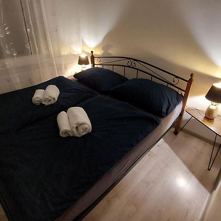 Apartman Surany Exterior foto